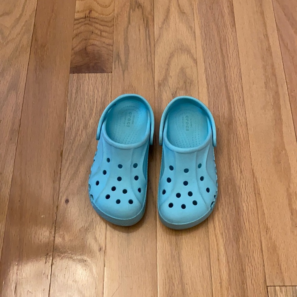 Crocs size 13 (toddler)